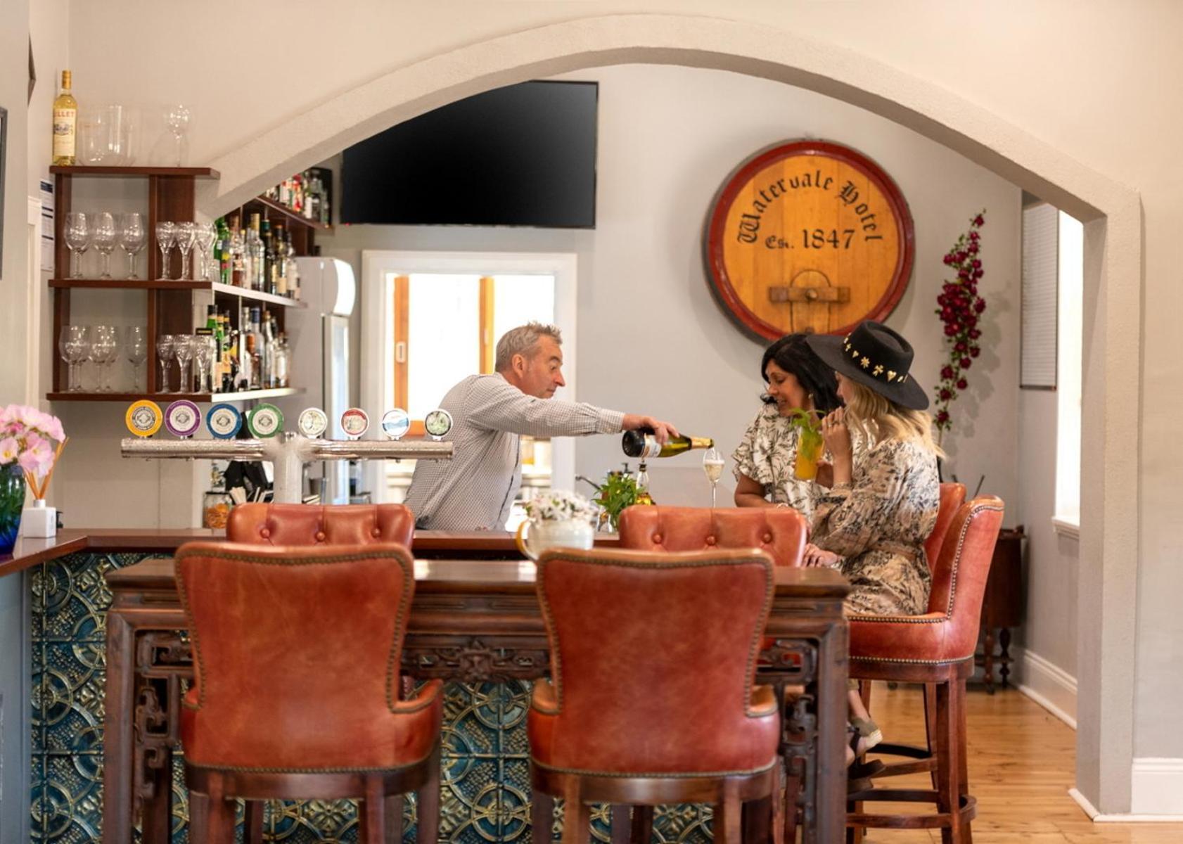 Watervale Hotel Guesthouse Dış mekan fotoğraf